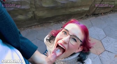 Холостяк трахнул русскую шкуру в публичном месте